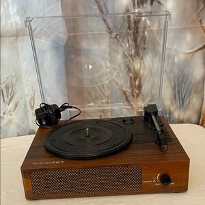 Wockoder Turntable with Dust Cover